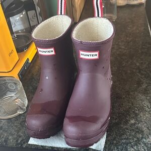Hunter womens Burgundy Waterproof Rain Boots